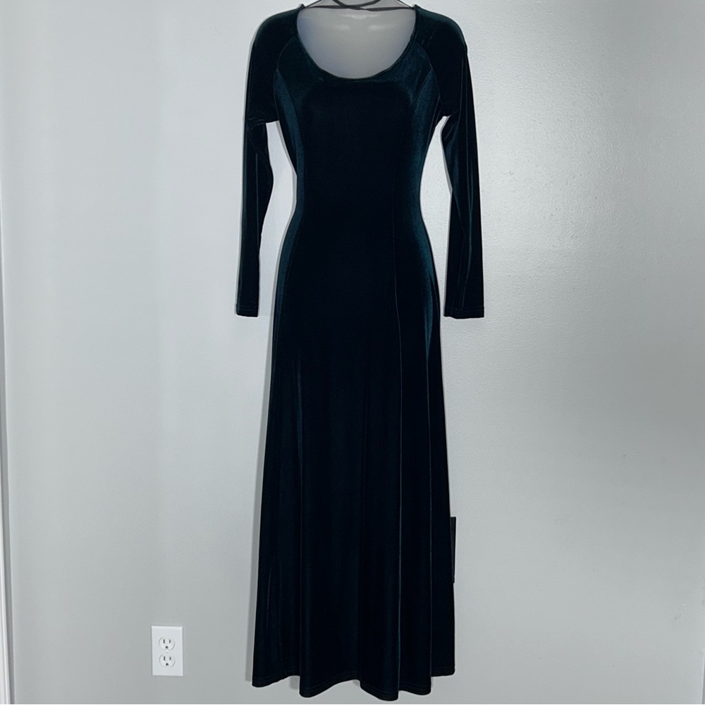 Victoria's Secret Vintage Elegant Green Velvet Long Sleeve Dress NWT